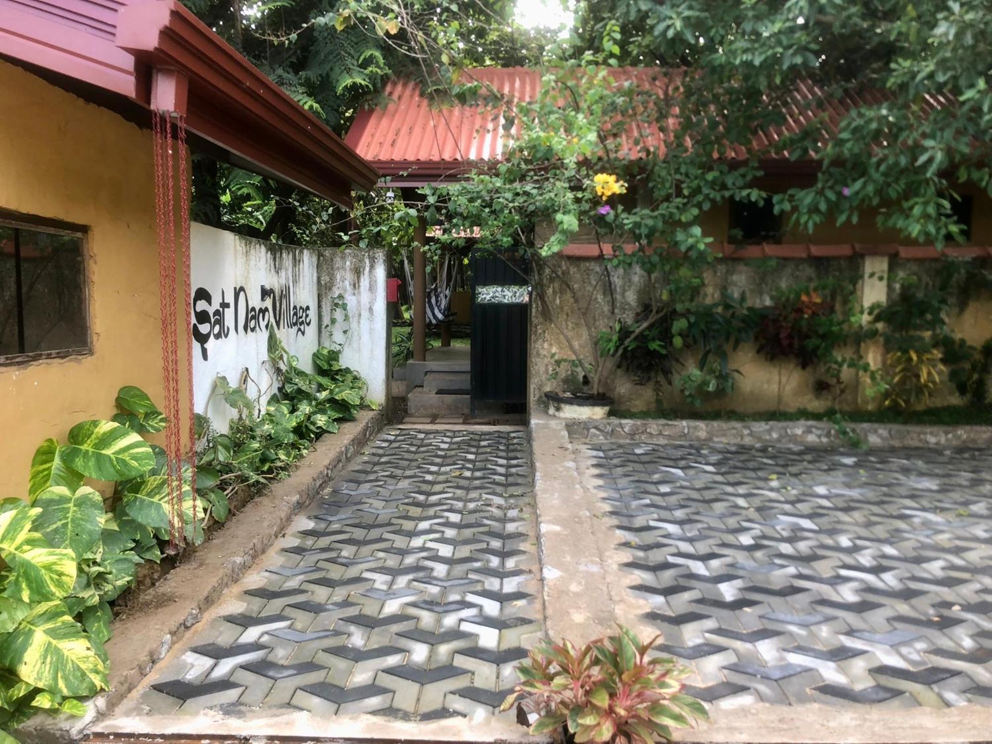 Sat Nam Village Hotel Sigiriya Eksteriør bilde