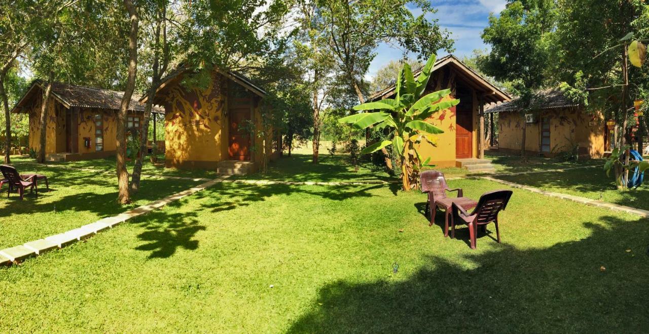 Sat Nam Village Eco-Hotel Sigiriya Eksteriør bilde